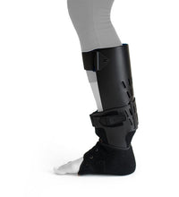 L1906 / L1971 AB0103-150R-02 - M - Right - DR Medical The Revolution AFO